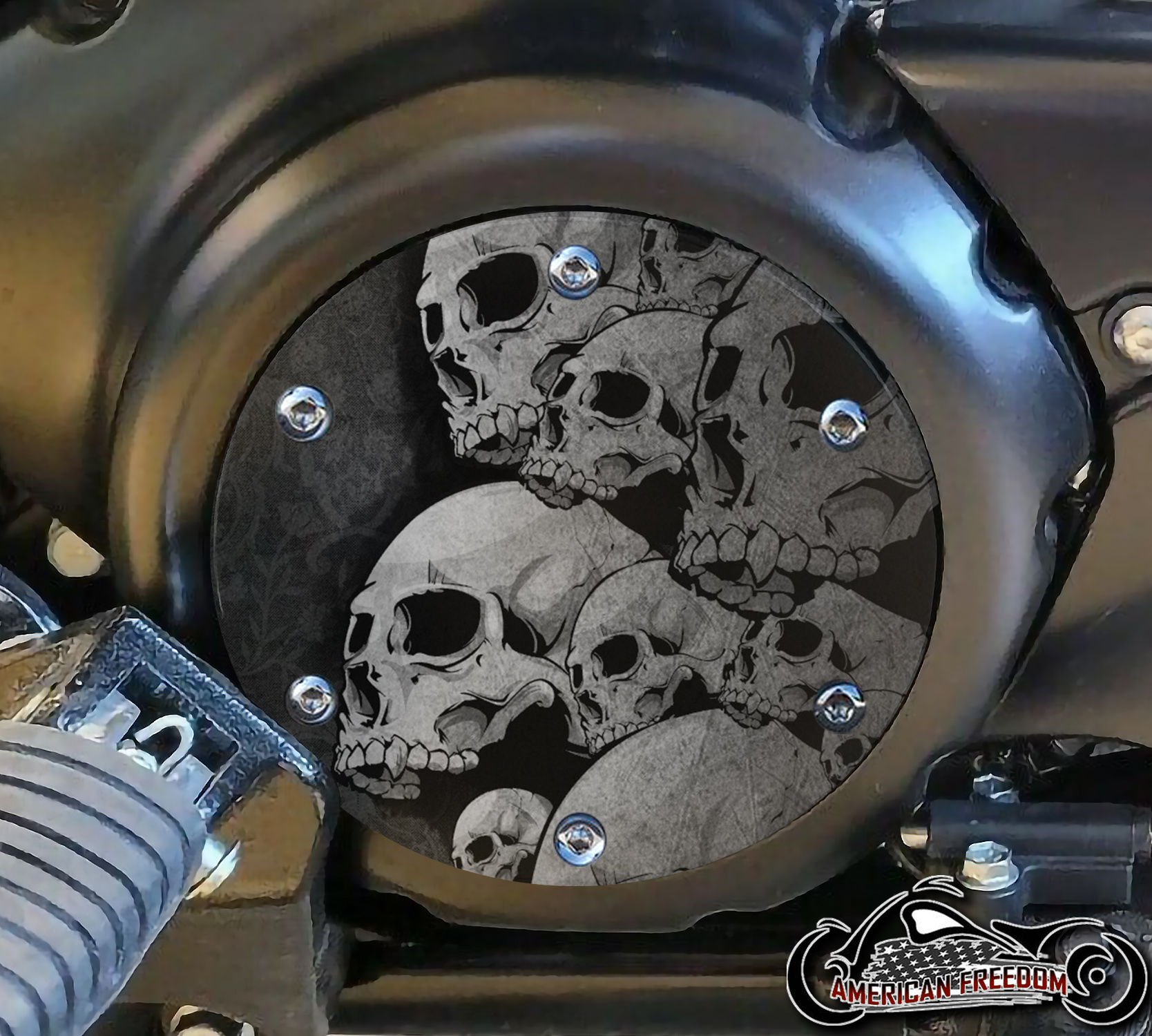 SUZUKI M109R Derby/Engine Cover - Skull Pile (Gray)